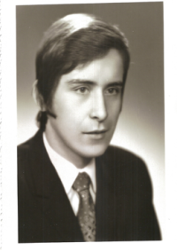 Graduation photo from the graduation tableau that could not be published because the boys had long hair (1971)