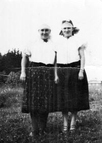 Jarmila Sikorová's mother Marie in a Gorol costume (right) / about 1930s