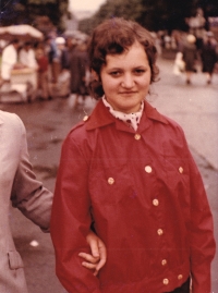 Jarmila Sikorová jako středoškolačka / kolem roku 1970