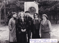 Встановлення Меморіальної дошки М. Цвєтаєвої, м. Горлівка, 1993 р.