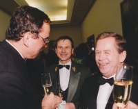 The witness, Jaroslav Šedivý, Václav Havel, celebrating the Czech Republic's accession to NATO, 1999 

