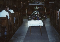 Rozloučení s Pavlem Wonkou v kostele, Vrchlabí, 1988