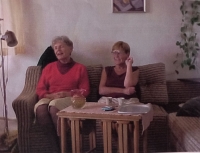 Jana Zendulková se sestrou Evou Bartošovou, po r. 2000