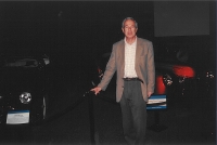 V Muzeu aut, Kalifornie USA, 2002