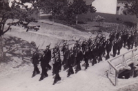 Funeral after the massacre in Kožušany, 16 May 1945