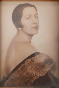 Karola Lustigová, rozená Jelínková, babička André Lenarda, asi 1936