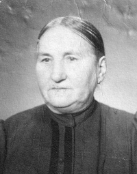Babička Aloisie Foltýnkové Florentina Drechslerová