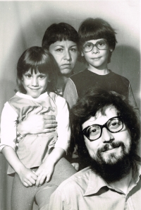 Jan Fiala with his family, 1986