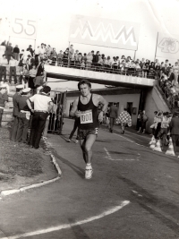 Stanislav Groh na na Mezinárodním maratónu míru v Košicích kolem roku 1980