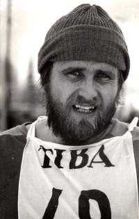Stanislav Groh při závodě 15. února 1976. Šlo o první závod po návratu z nemocnice, kde se léčil se zánětem plic