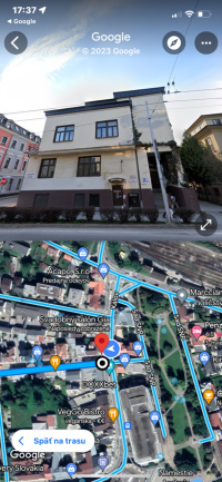 the current form of the Schlessinger house, the Humel family lived on the ground floor