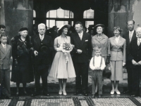 Svatební fotografie Hany Landové, rok 1959