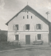 Dům rodiny Schnurmacherů v Běhařově 


