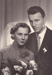 Svatební fotka 1956