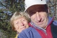 Se sestrou Brigitte z tatínkova druhého manželství