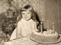 Sylvie v roce 1959 jako tříletá