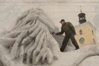 Po návratu do Čech Josef Dufek začal každoročně v Jilemnici stavět tradiční zimní sochy Krakonoše 