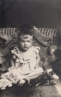 Halina Staňková, 1937