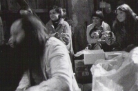 Pamětnice zcela vpravo, Třetí festival druhé kultury, foto: Bohdan Holomíček, Hrádeček, 1977