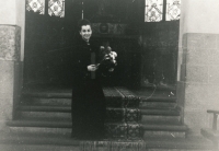 Ivan Janů at her doctoral graduation at the Faculty of Law of Charles University in Prague in 1973

