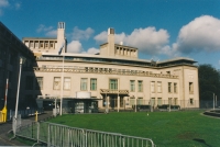 The building of the Criminal Tribunal in the Hague in 2001, when Ivana Janů worked here
