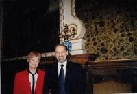 Jitka a Vladimír Kulhánkovi na první schůzi Senátu