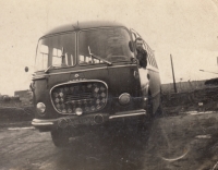 Autobus, který Albert Iser řídil v době základní vojenské služby