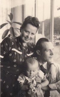 S rodiči v domě v Údolní ulici v Brně