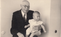 With his grandfather Julius Hamal in Brno in 1943