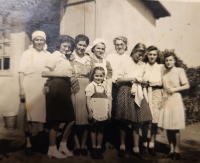 The Rastislav's mother as a little girl and her mother (directly above her)