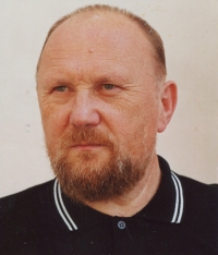 Konstantin Korovin během senátních voleb, kterých se neúspěšně účastnil, 2002