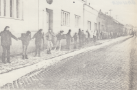 Řetěz lidských rukou na Den lidských práv ve Veselí nad Moravou, 10. prosince 1989
