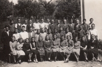 Školní fotografie Vlasty Častové, 1949