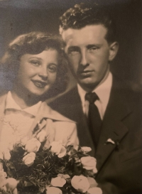 wedding photo of Helena and Jiří Sekyra