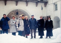 Participants of the International Symposium on textile arts "Ecological Perspective" on a trip to the Olesko Castle, with the director general of the Lviv National Art Gallery, Borys Voznytskyi, 1998