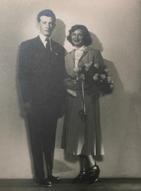 Svatební fotografie Heleny a Jiřího Sekyrových