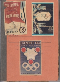 Emblémy olympiád 1960, 1964 a 1968 ve sbírce Aleny Bartošové