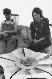 Alena Čepelková (vpravo) v první polovině 80. let 20. století na slovenské hoře Rysy (2499 metrů)
