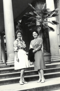 Edita Krystýnková with her mother in the Luhačovice Spa in the early 1960s