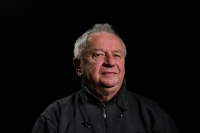 Pamětník Jan Erychleb ve studiu Paměti národa v roce 2023