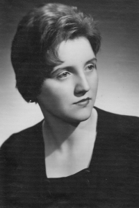 Fotografie na maturitní tablo, 1959
