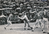 Jindřich Krepindl při střelbě v dresu Dukly Praha v roce 1968