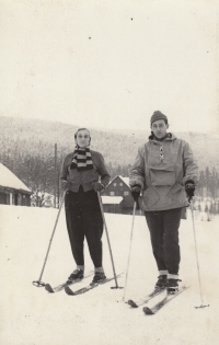 The Čachs in the mountaisn, 1949