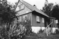Chalupa v Josefově Dole, kterou manželé Novotní koupili v 60. letech 