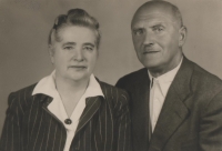 Prarodiče z maminčiny strany Josef Biemann a Božena Biemannová
