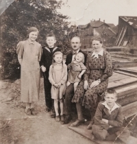 Fiala family in Brno before the war