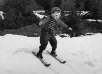 Jiří Rak na dovolené s rodiči, Tatry, 1960