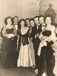 Photo of Olga Mastníková's parents with friends