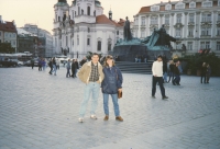 Kubánský spisovatel Reinaldo v Praze, 1990