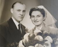Marie and Tomáš Vávras, wedding photo, 1956